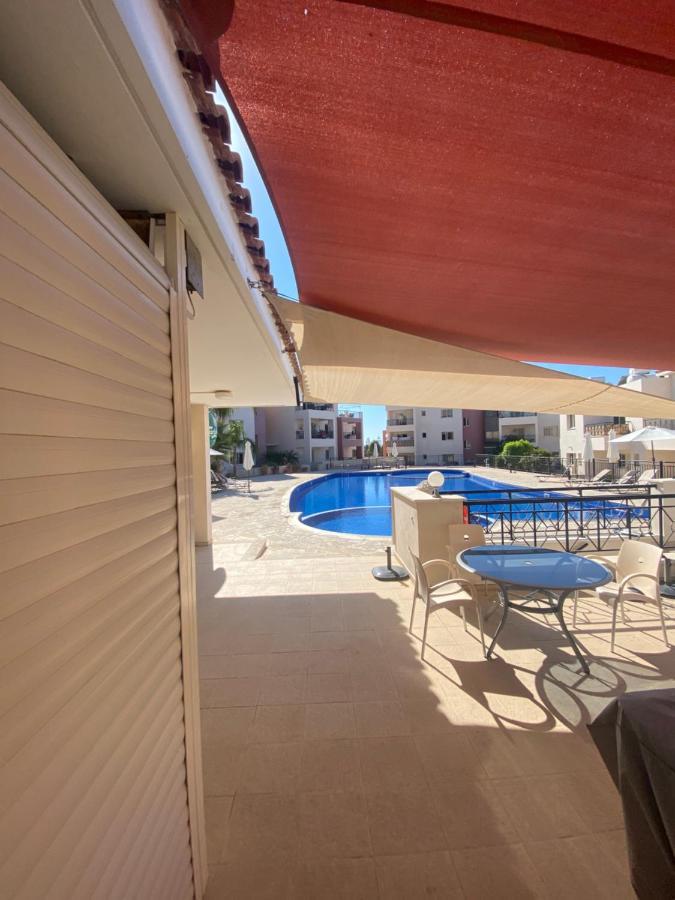 Beautiful Apartment Near The Sea And A Large Private Garden Paphos Exterior photo